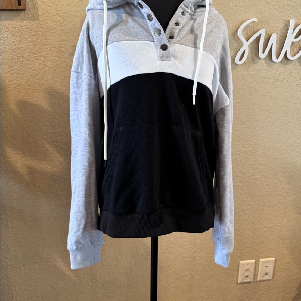 Black,Gray, and White Color Block Hoodie